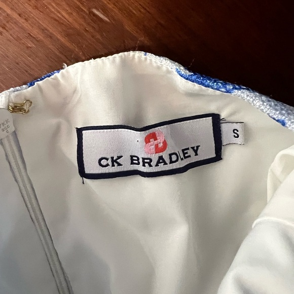 Ck Bradley Elegant Blue and White Patterned Maxi Halter Dress Size S - Picture 7 of 7